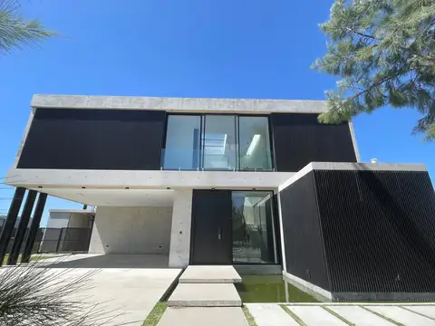 Casa en Venta en El Naudir, Countries y Barrios Cerrados en Escobar