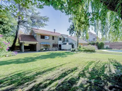 Casa en Venta en Ciudad Jardín del Palomar, Partido de Tres de Febrero