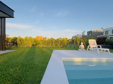 Casa en Venta en Countries y Barrios Cerrados en Moreno, Partido de Moreno
