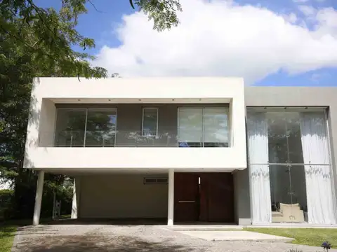 Casa en Venta en Fincas de Hudson, Countries y Barrios Cerrados en Berazategui