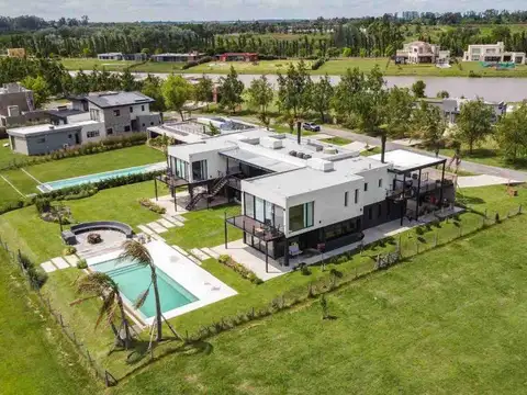 Casa en Venta en Countries y Barrios Cerrados en Campana, Partido de Campana