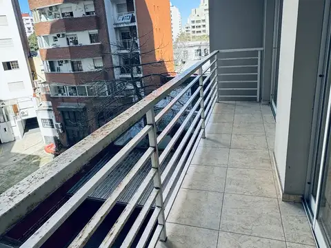 Departamento en Alquiler en Plaza Paso, La Plata