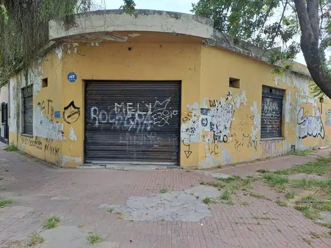 Galpón en Alquiler en Lanús, Partido de Lanús