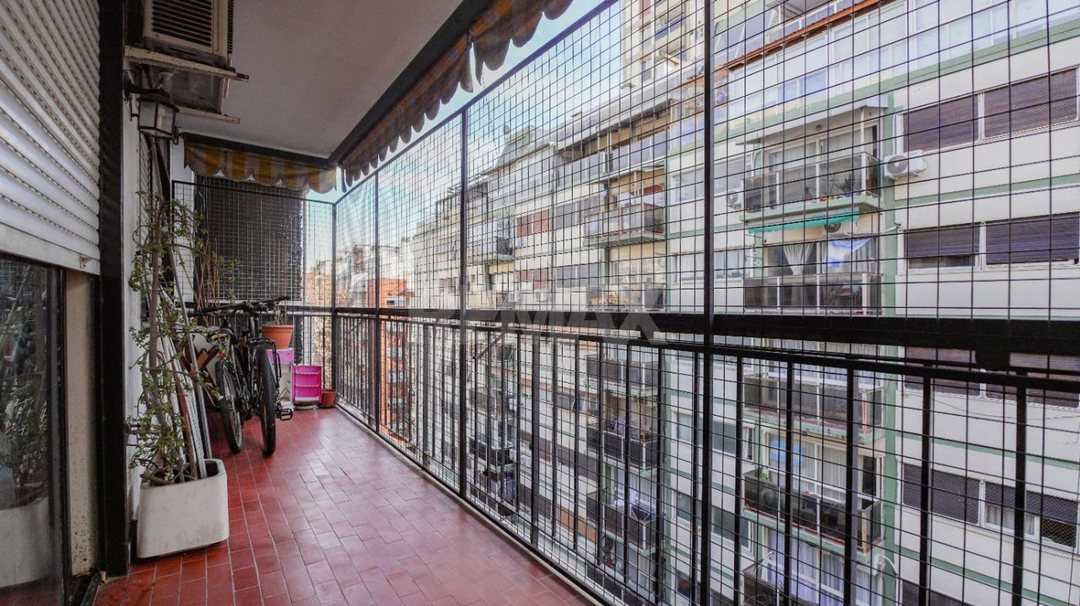 VENTA DEPTO 3 AMB BALCON COCHERA BAULERA CABALLITO