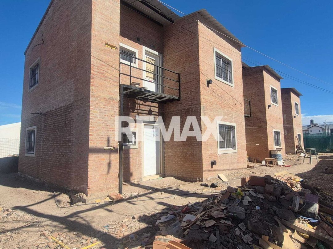 COMPLEJO DE ALOJAMIENTO EN VENTA – AÑELO