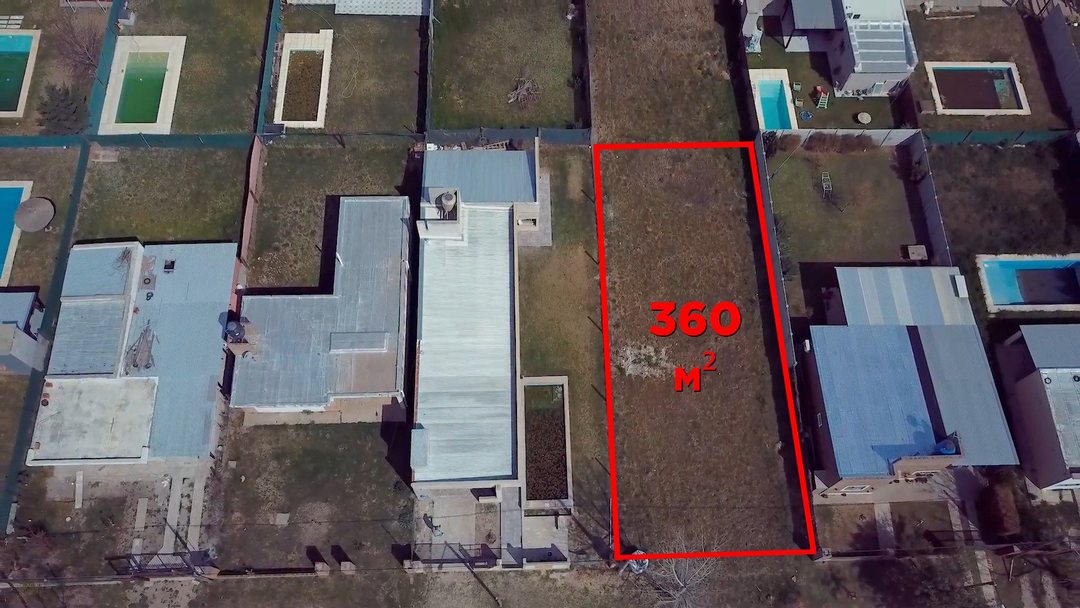 Venta lote de 360 m² con servicios T.S.3, Roldan