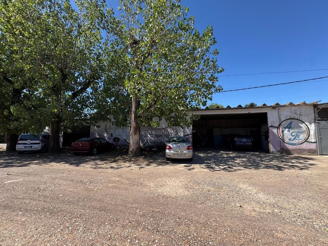 GALPÓN EN VENTA 240 M² , ESCOBAR