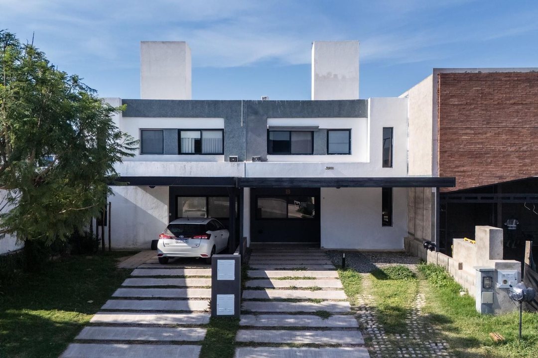VENTA DUPLEX 3 DORMITORIOS DOCTA ETAPA 1