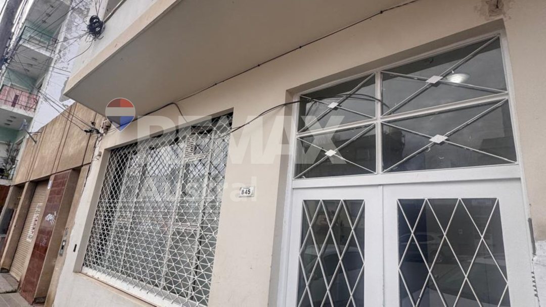 ALQUILER MONOAMBIENTE AMPLIO CENTRO COMODORO