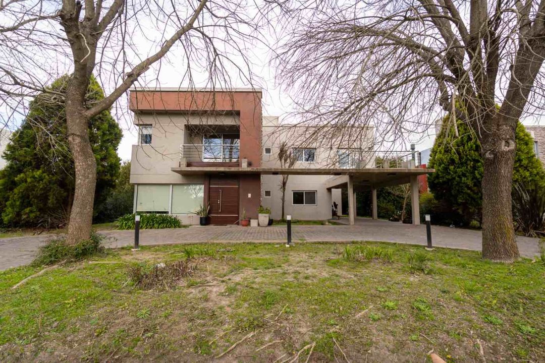 Casa de categoría en Haras del Sur