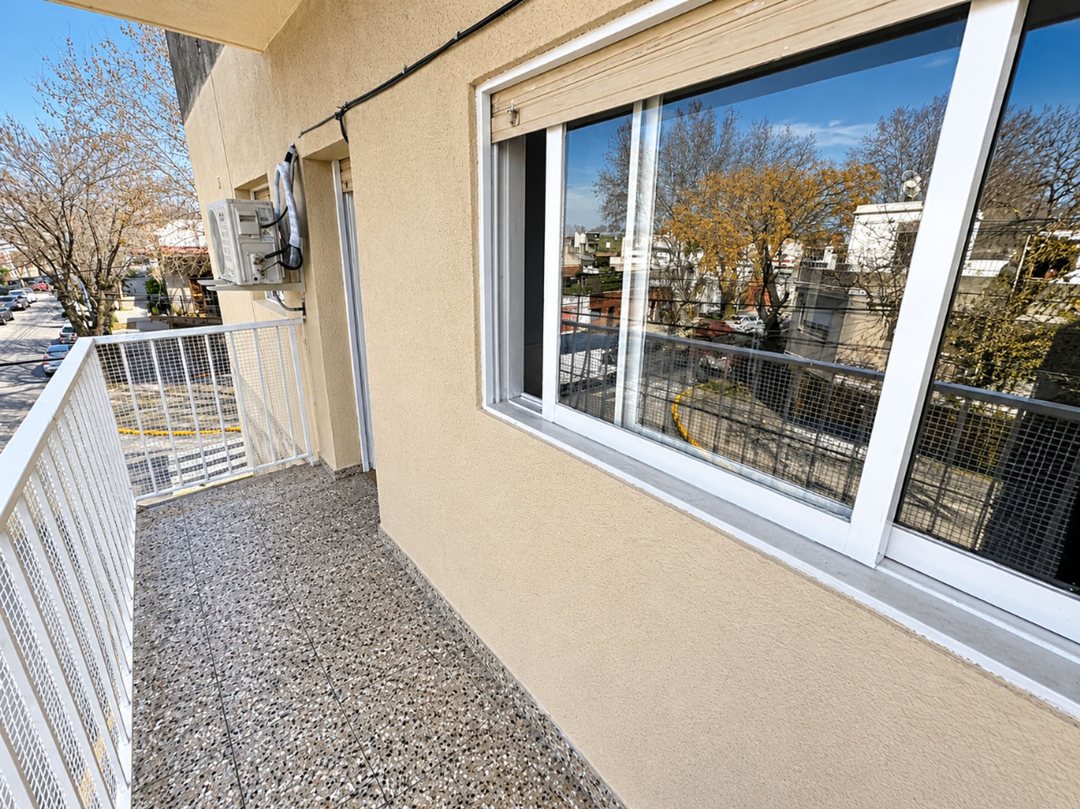 VENTA PH 3 AMBIENTES MATADEROS BALCON Y BAJAS EXP