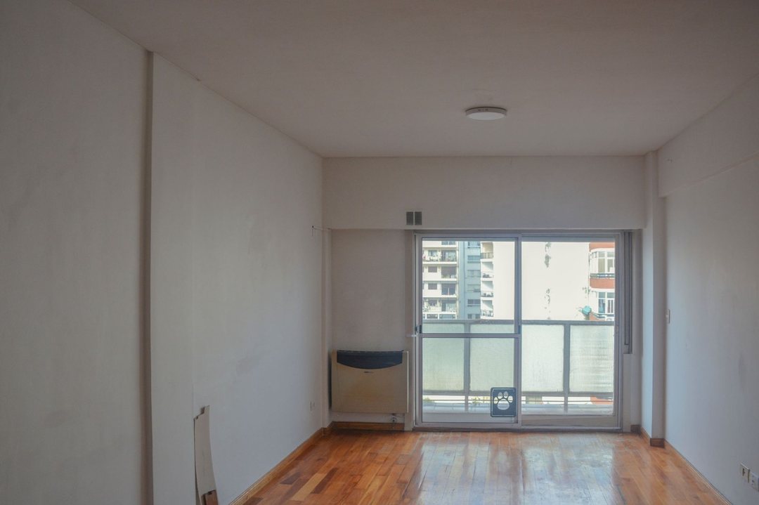 Alquiler dpto, 3 ambientes c/ balcon almagro.