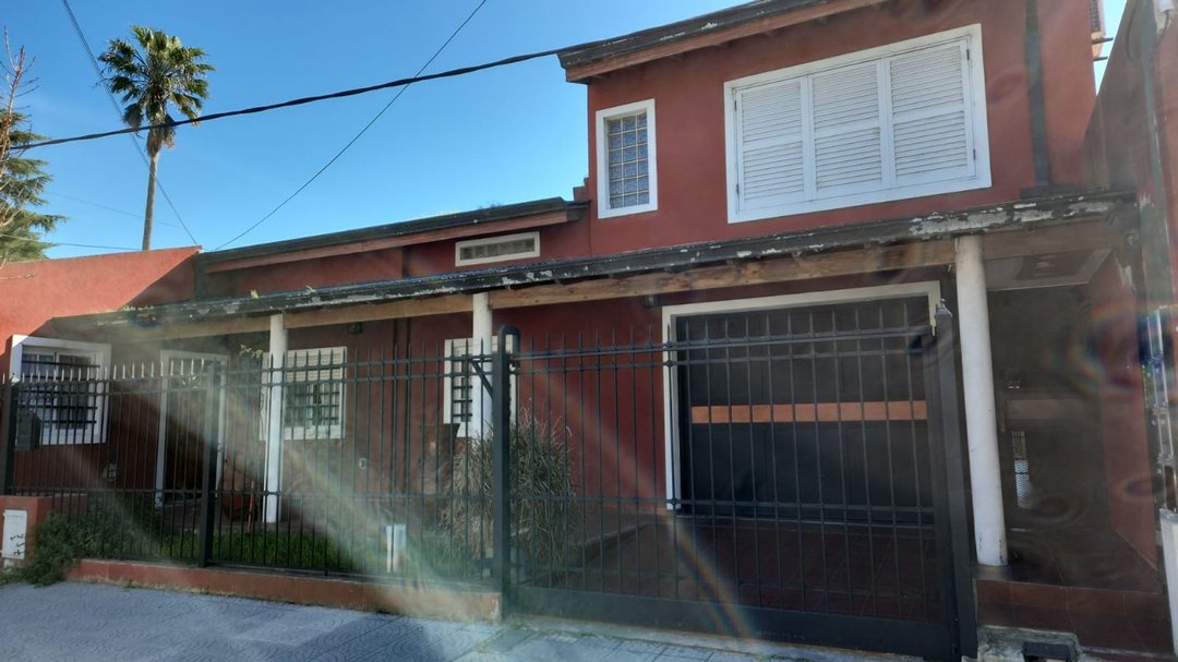 CASA EN VENTA ENSENADA 4 AMBIENTES APTO CREDITO