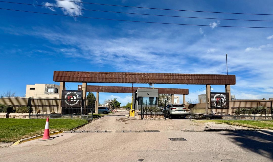 Lote en venta Barrio Privado Rincón de Mitre Maipú