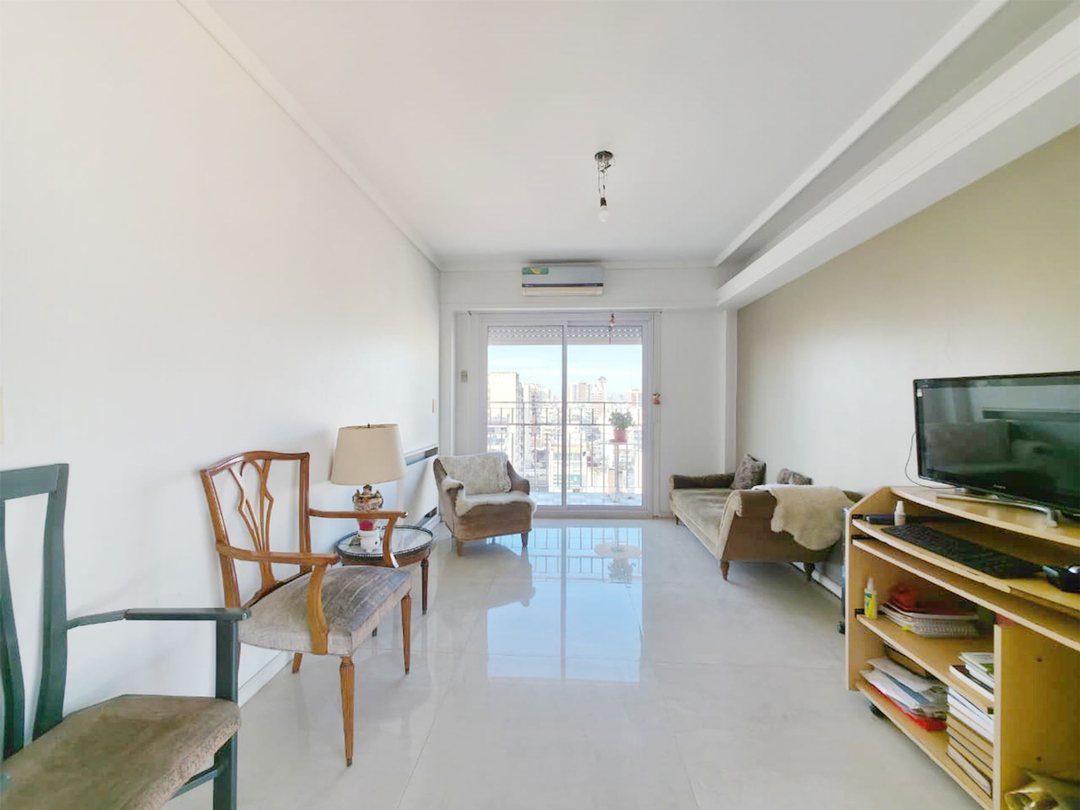 Venta Dpto Almagro 4 ambientes con Cochera PERMUTA