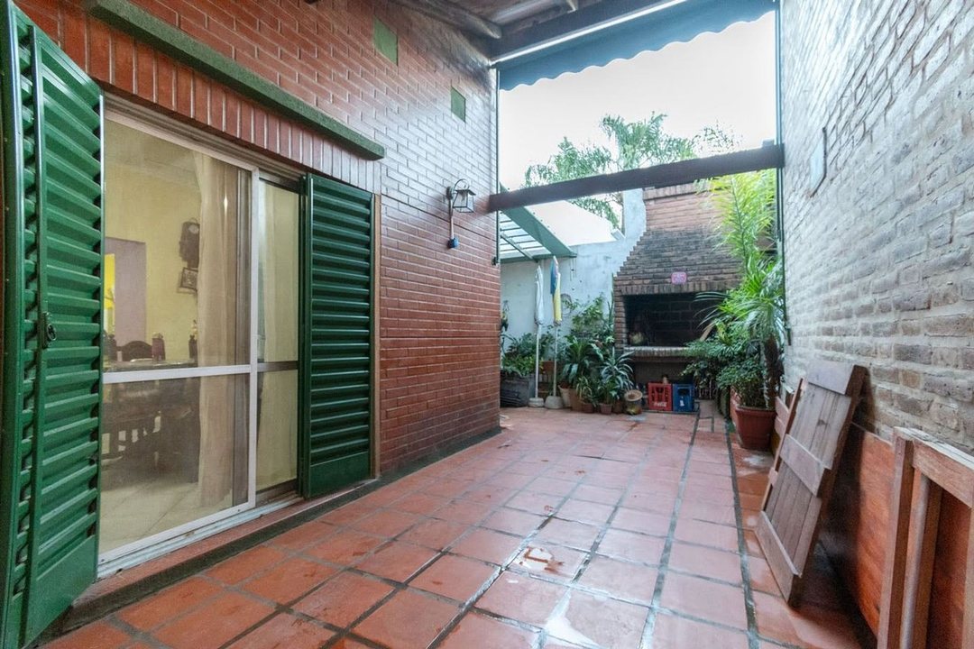 Casa de 3 dormitorios en Barrio UPCN