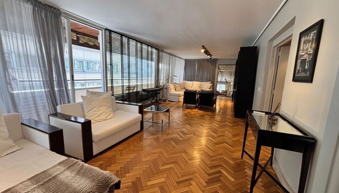 DEPARTAMENTO 5 AMBIENTES EN ALQUILER EN RECOLETA