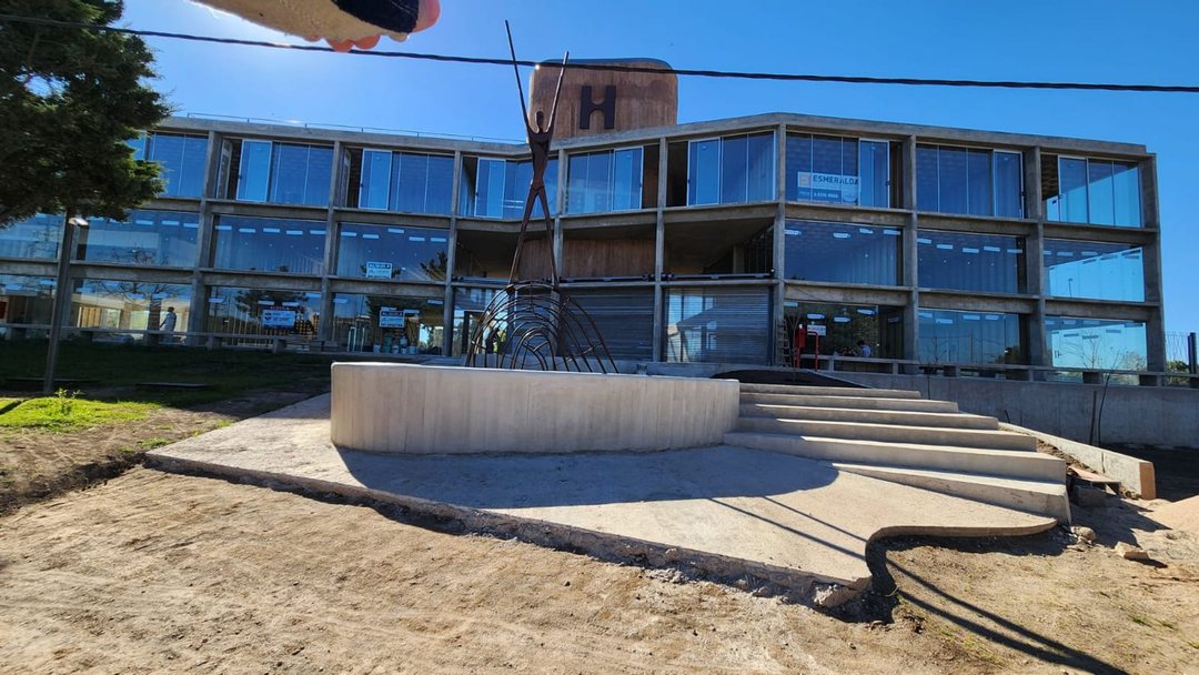 ALQ EXCELENTE LOCAL SOBRE PADRE LUCHESSE