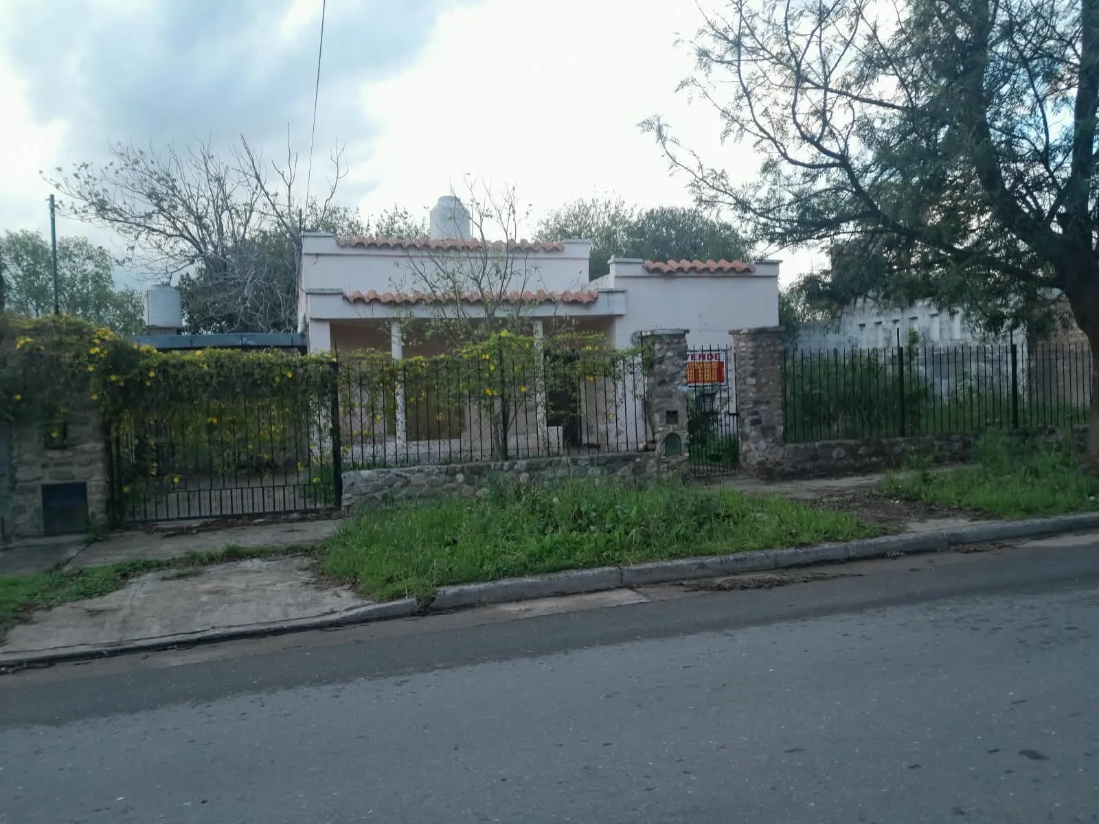 SILVANO FUNES - INVERSION - AMPLIO TERRENO