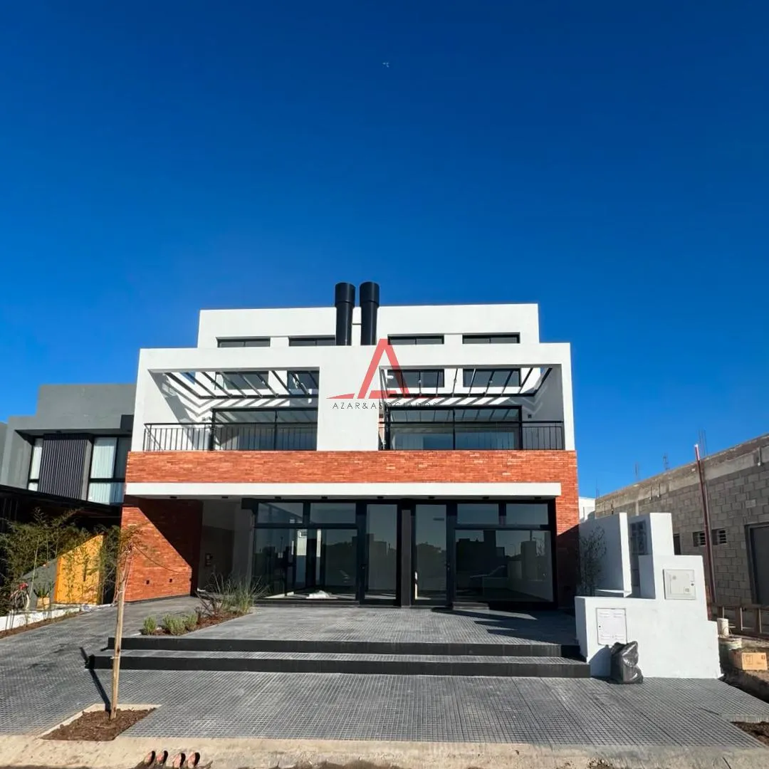 Tu cafetería con la mejor ubicación en Docta!! Local en ALQUILER!