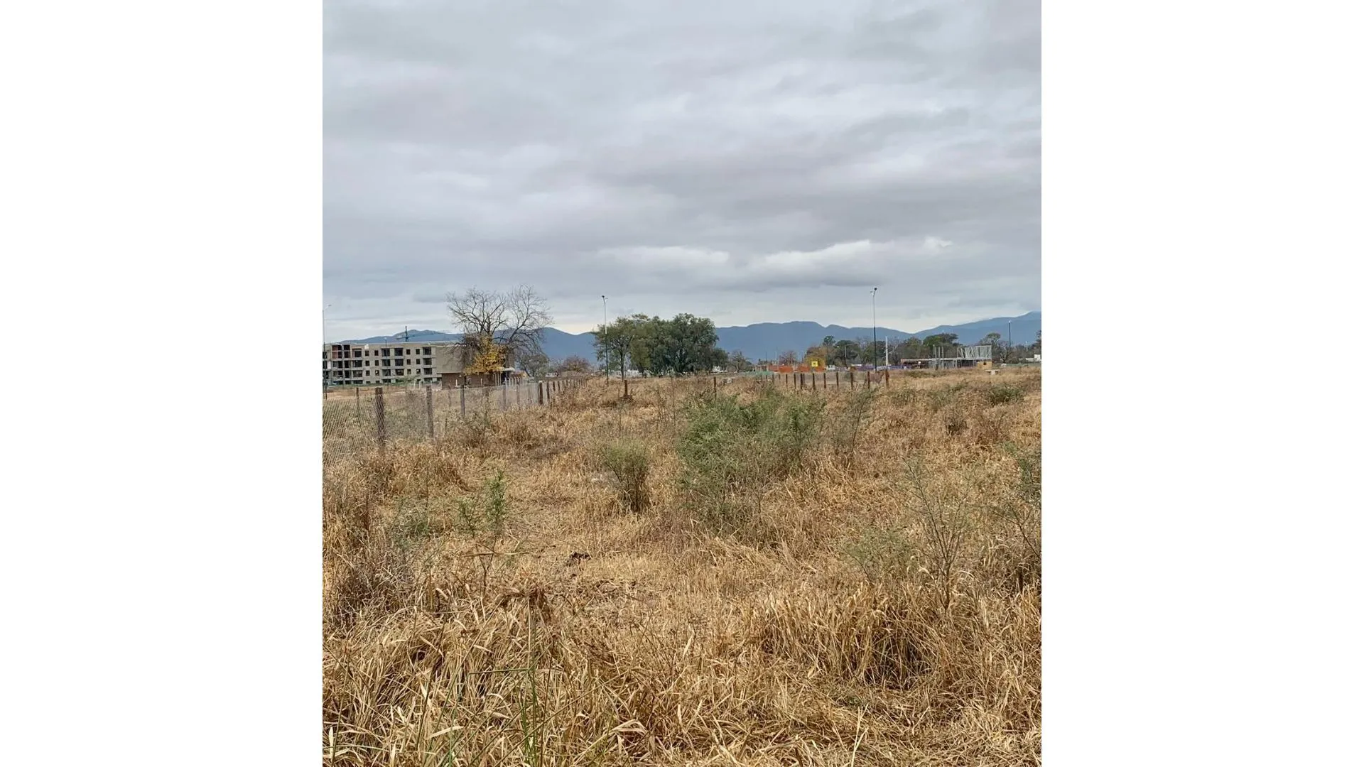 Muy lindo Lote de 280 m2 en venta en Loteo Septiembre