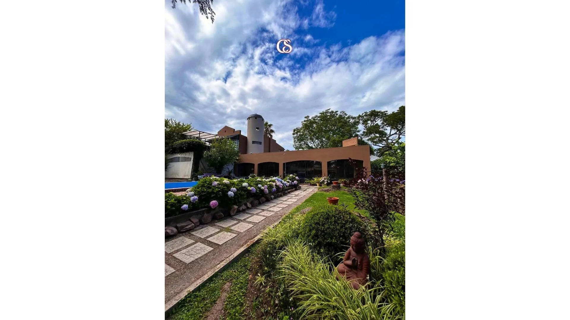 Exc casa vta 4 dor suite/pileta/qcho/jard/esc Colombia 100