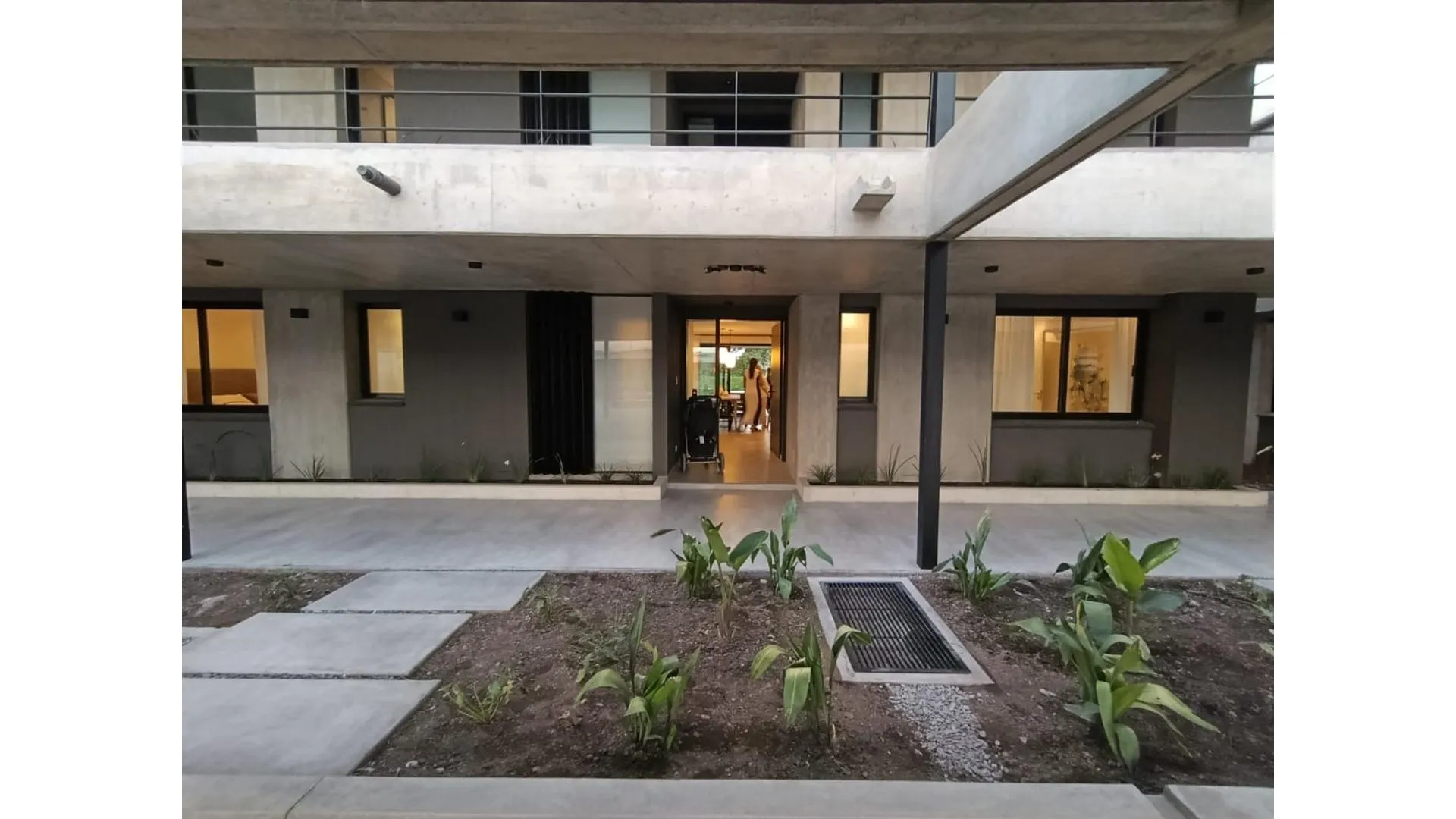 Exc depto 3 dor alq gge/bcon/gal/asador La Trinidad Condo