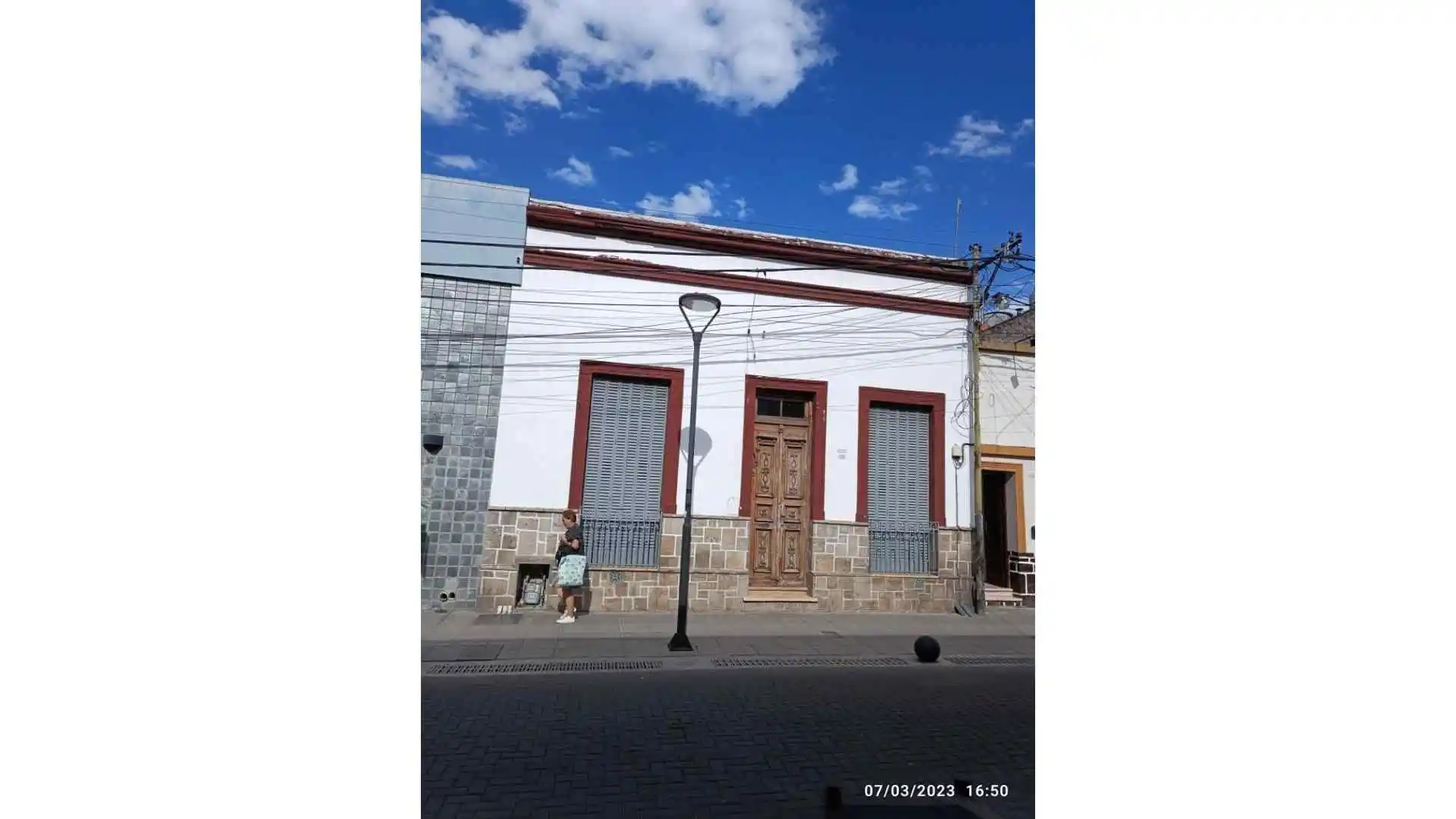OPORTUNIDAD INVERSION CASA VENTA ALBERDI 373