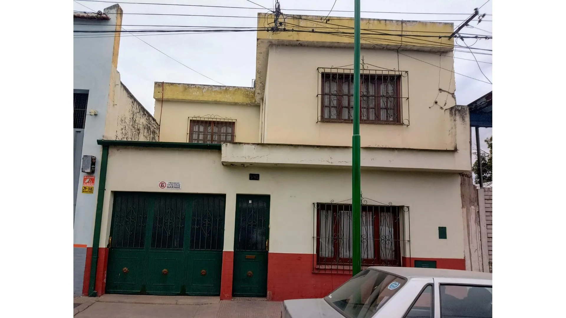 Muy linda Casa vta 5 dorm esc/gge/patio Zabala al 500