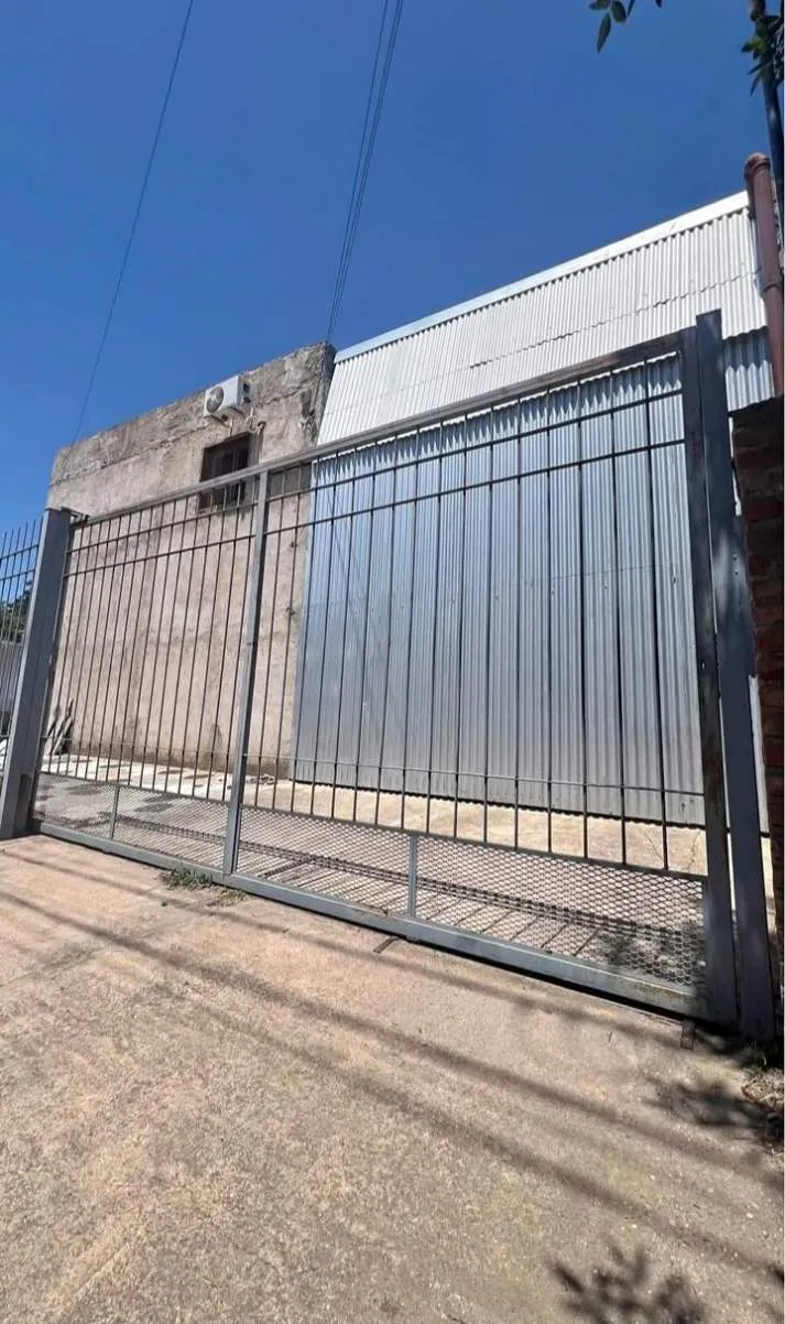 OPORTUNIDAD GALPON 220MTS ARGUELLO NORTE CORDOBA CAPITAL