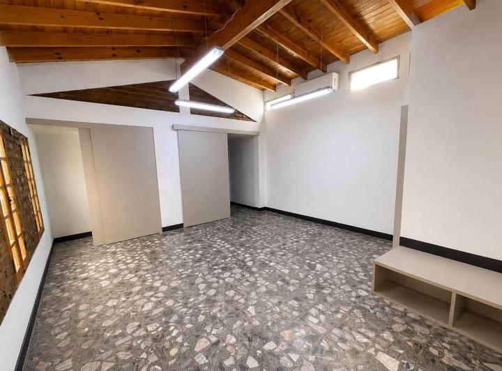 Local comercial · 70m² · 3 Ambientes