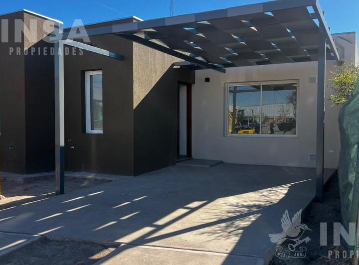 Departamento · 77m² · 4 Ambientes · 1 Cochera