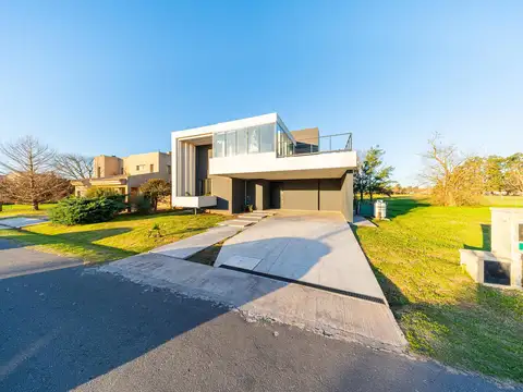 Casa en Venta en Ibarlucea, Rosario