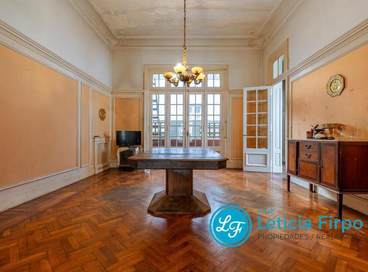 Departamento · 300m² · 9 Ambientes