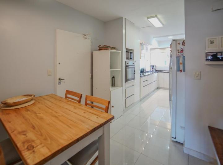 Departamento · 170m² · 5 Ambientes · 1 Cochera