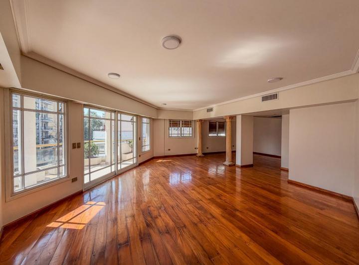 Departamento · 145m² · 5 Ambientes · 2 Cocheras