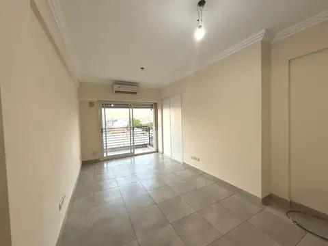 Departamento en Venta en Floresta, CABA