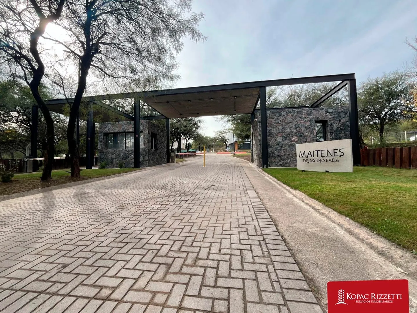 MAITENES DE LA DESEADA (LA CALERA) VENTA LOTE 635 M2.