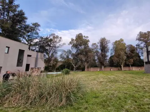 Terreno en Venta en La Arbolada, Countries y Barrios Cerrados en la Plata