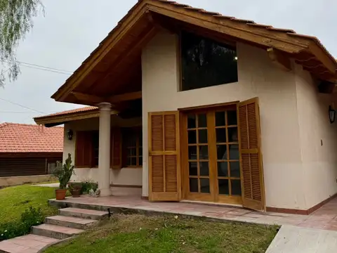 Casa en Alquiler en Sección 10 Residencial Los Cerros, Mendoza