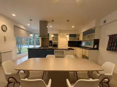 Casa en Alquiler en Kentucky Club de Campo, Countries y Barrios Cerrados en Funes