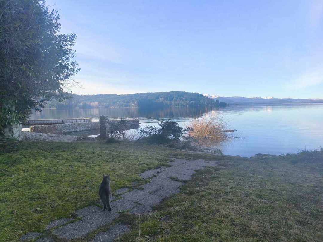 Departamento con acceso al lago