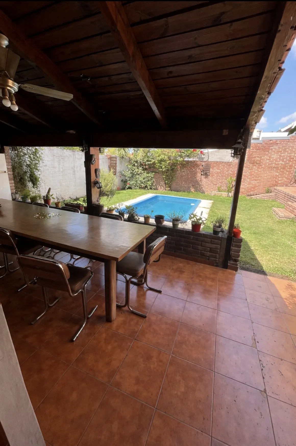 Casa de 4 dormitorios con Pileta en Urca