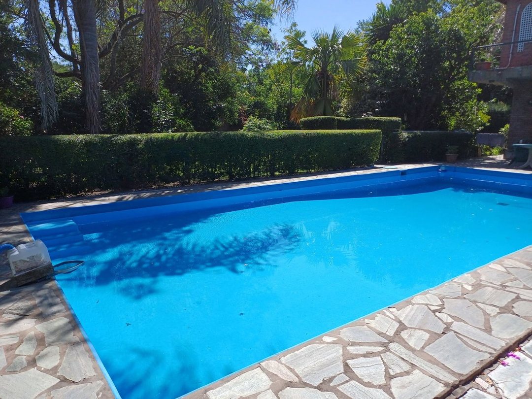 VENTA CASA QUINTA 5 AMBIENTES PISCINA DEL VISO