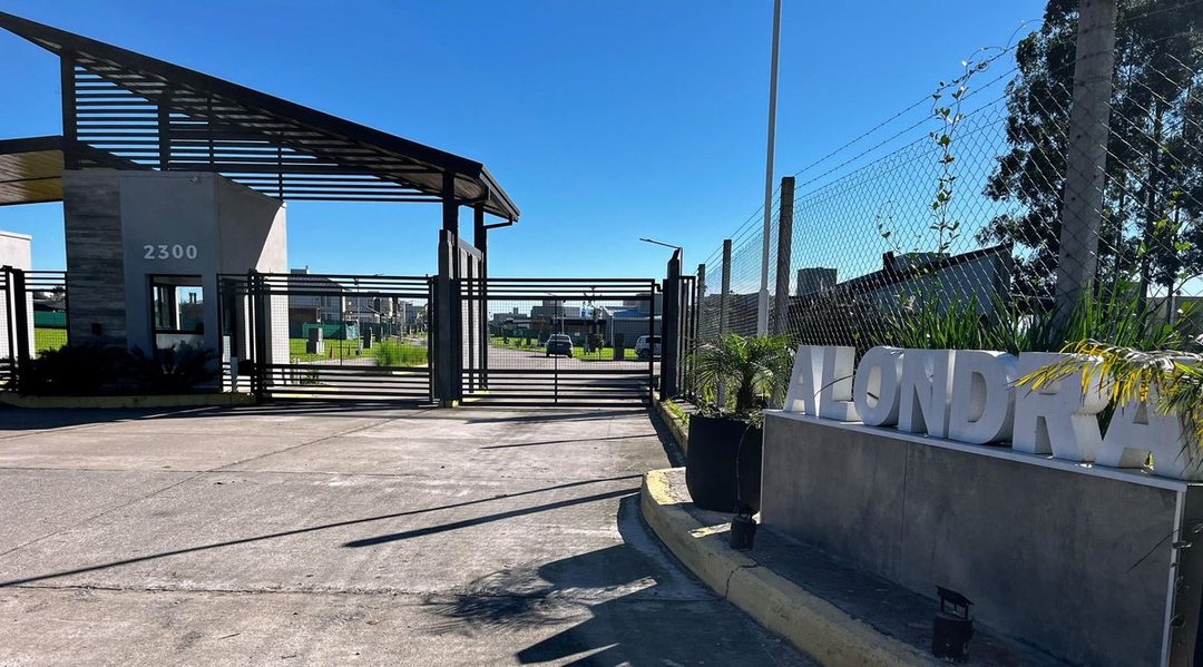 VENTA TERRENO COUNTRY ALONDRA