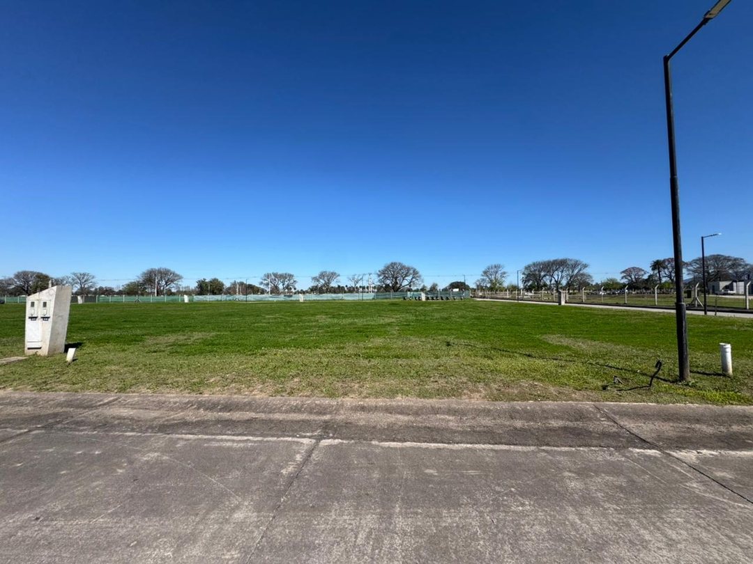 TERRENO CENTRAL EN VENTA VIENTO SUR