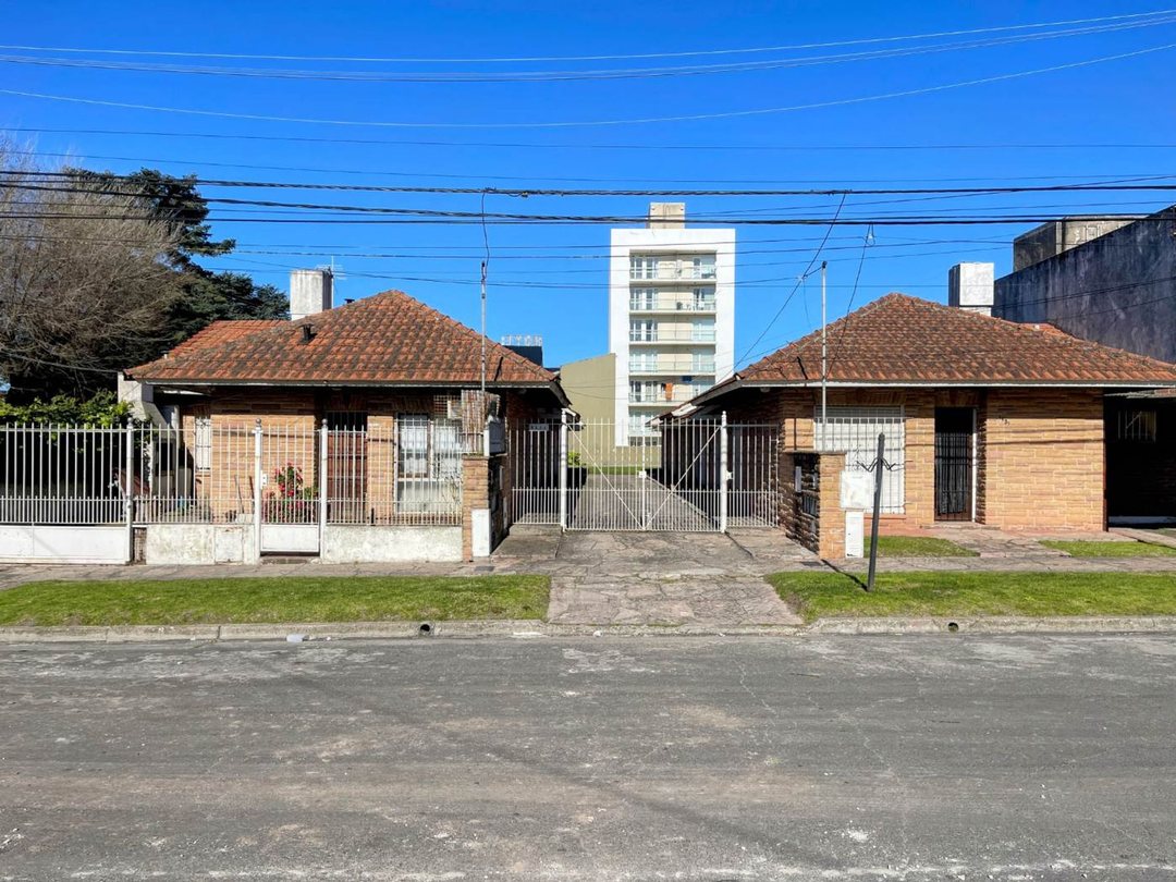 Venta P.H 3 Ambientes con cochera Mogotes