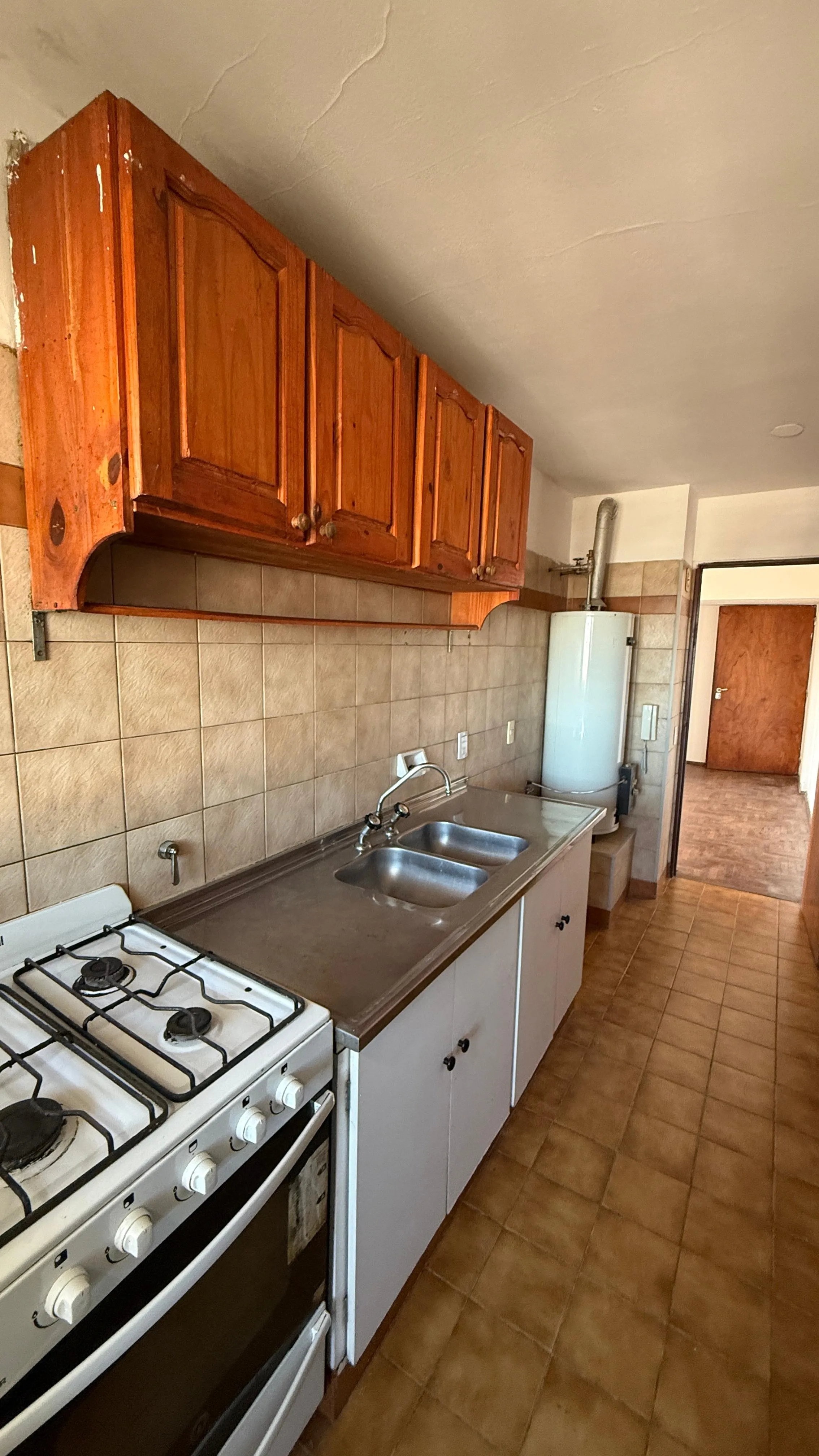 DEPARTAMENTO DE 3 HABITACIONES EN BARRIO ALBERDI