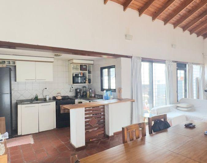 Casa · 150m² · 6 Ambientes · 3 Cocheras