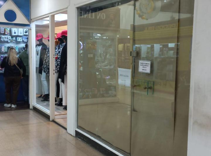 Local comercial · 21m²